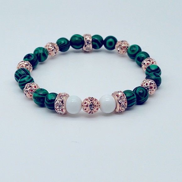 Malachite Beads Bracelet - Picture 5 of 6